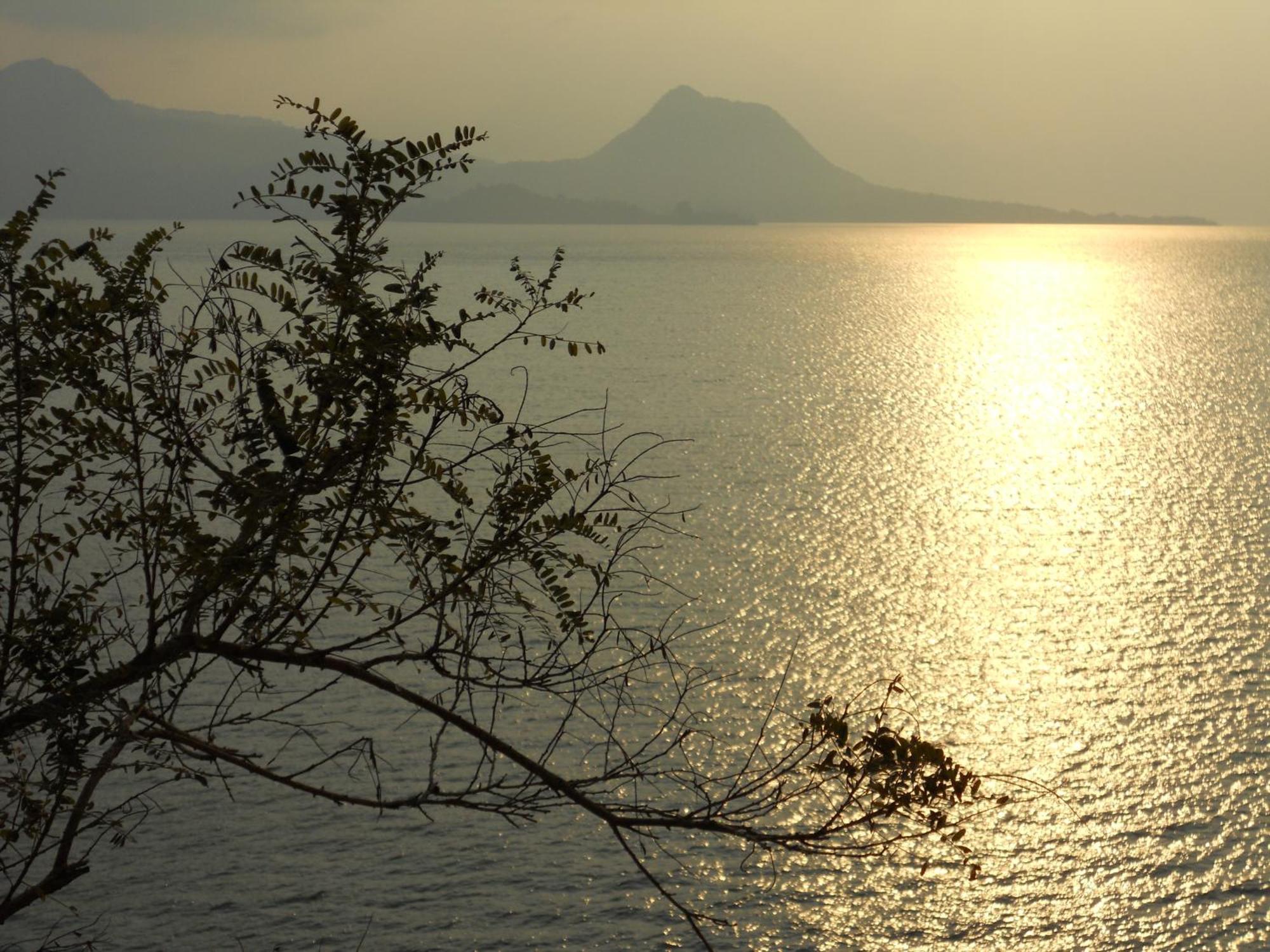 Agua Escondida Atitlan Villas חדר תמונה