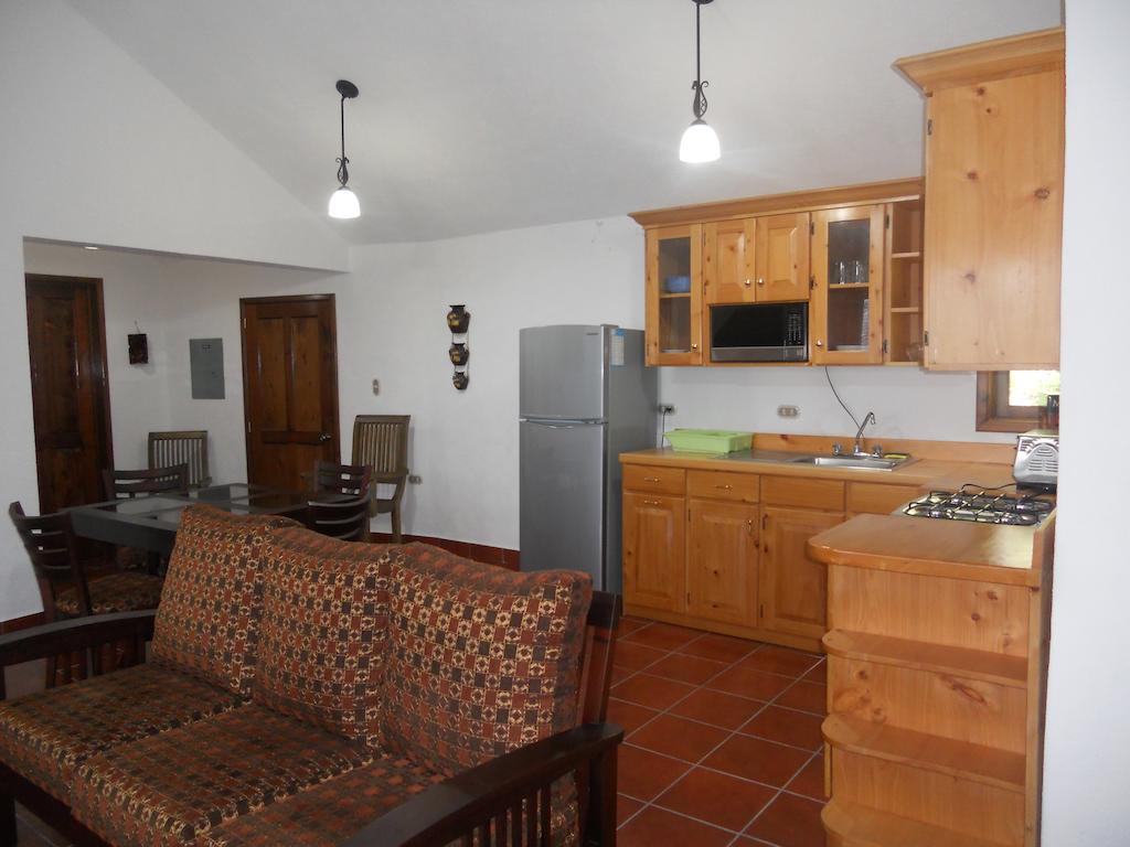 Agua Escondida Atitlan Villas חדר תמונה
