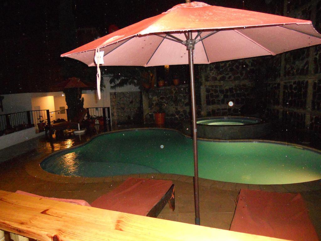 Agua Escondida Atitlan Villas חדר תמונה