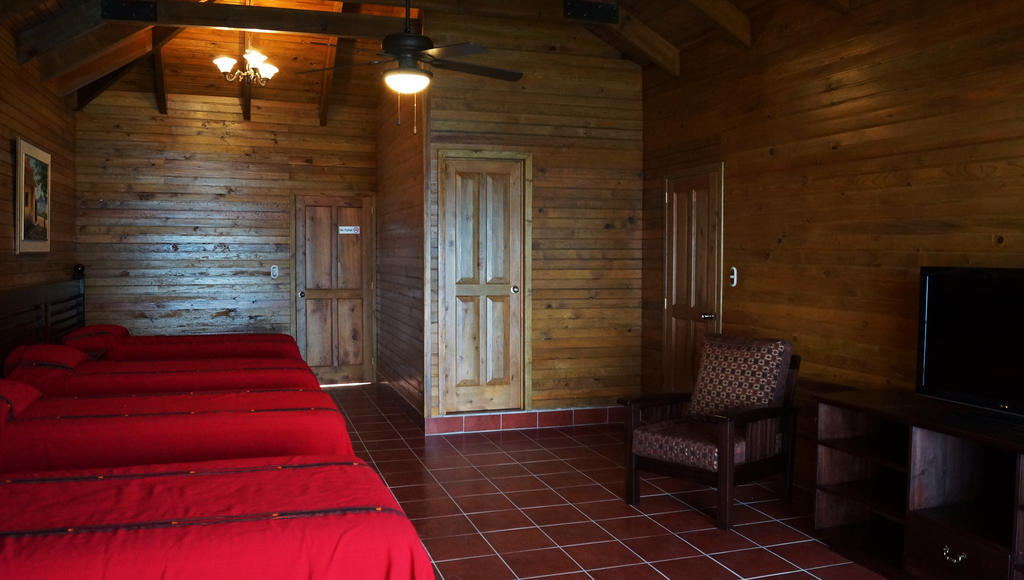 Agua Escondida Atitlan Villas חדר תמונה