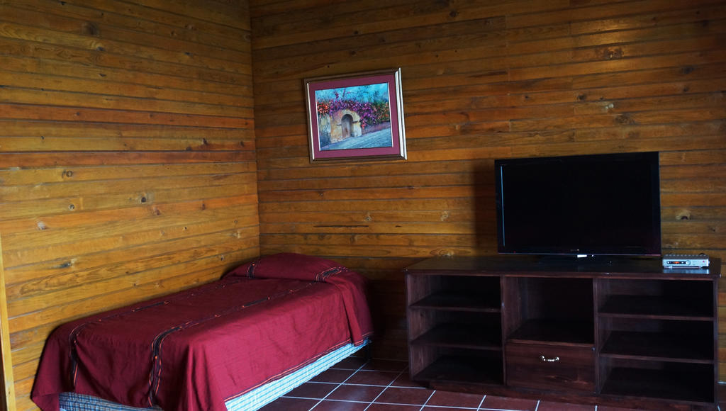 Agua Escondida Atitlan Villas מראה חיצוני תמונה