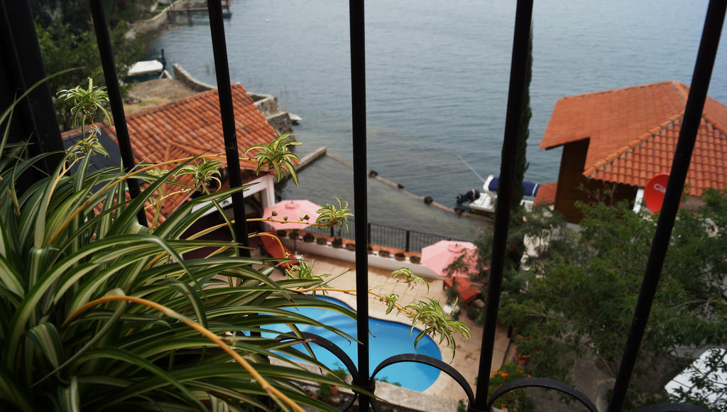 Agua Escondida Atitlan Villas מראה חיצוני תמונה