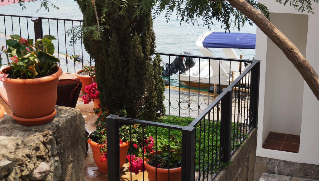 Agua Escondida Atitlan Villas מראה חיצוני תמונה