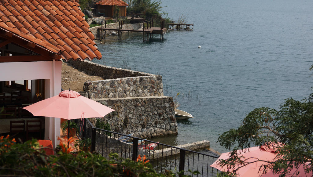 Agua Escondida Atitlan Villas מראה חיצוני תמונה