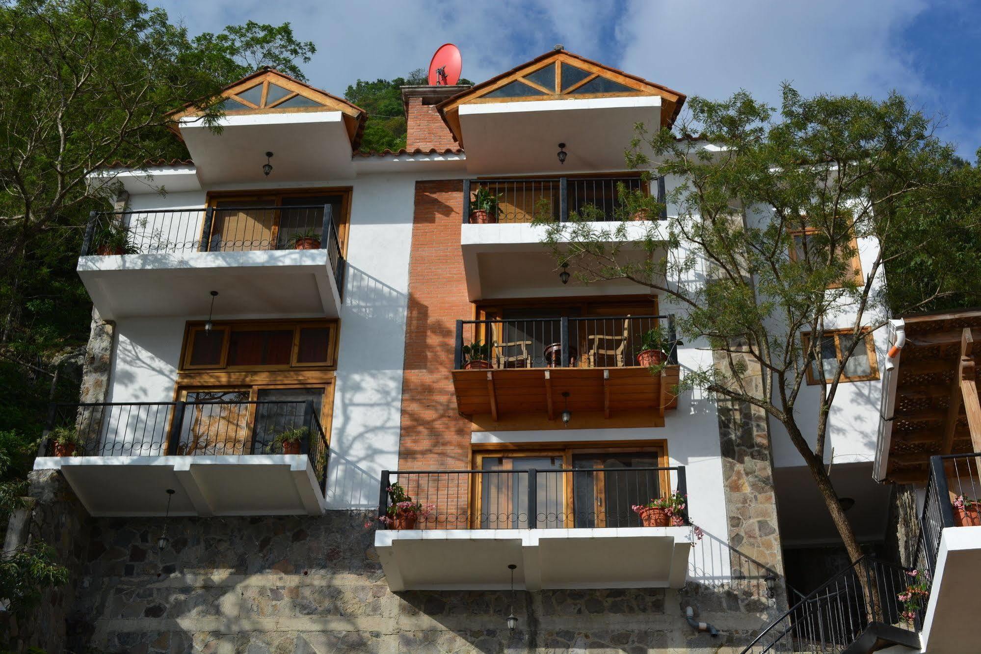 Agua Escondida Atitlan Villas מראה חיצוני תמונה