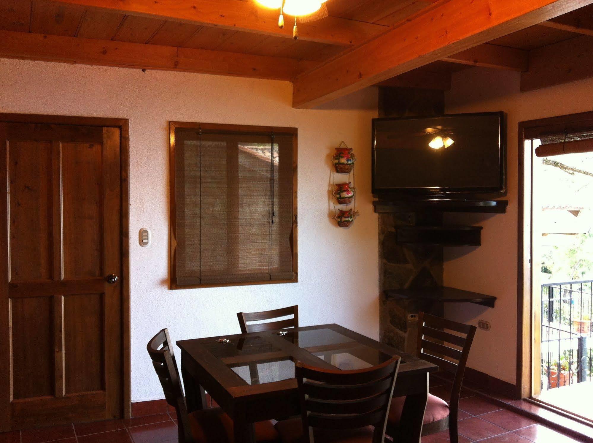 Agua Escondida Atitlan Villas מראה חיצוני תמונה